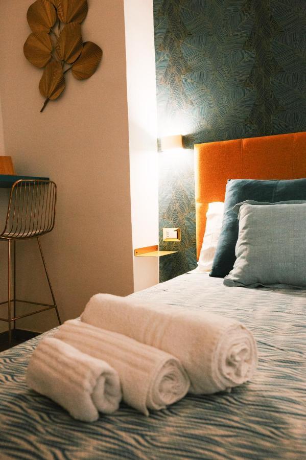Dimora Petra -Suites- バーリ エクステリア 写真